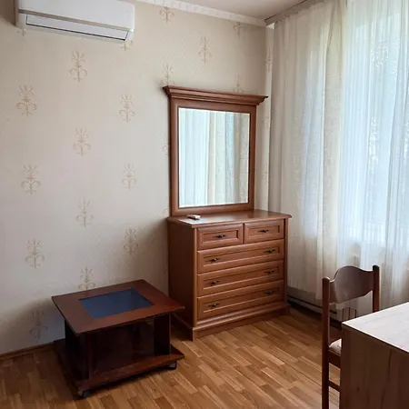 двуповерховий дім подобово, 7 станція великого фонтану Holiday home